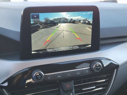 Used 2022 Ford Escape SE w/ Convenience Package image 16