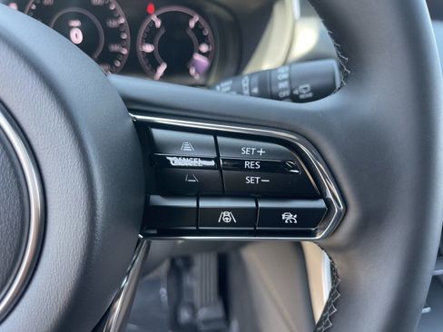 New 2025 MAZDA CX-70 Plug-In Hybrid w/ Premium Plus image 33