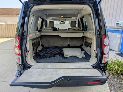 Used 2011 Land Rover LR4 SPORT UTILITY 4-DR image 8