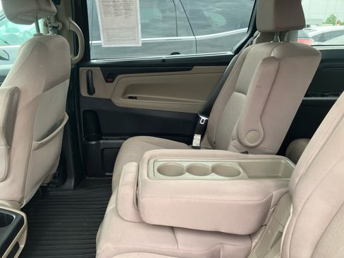 Used 2019 Honda Odyssey EX image 35