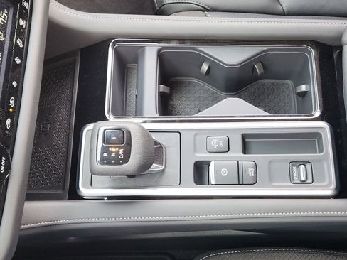 New 2025 Nissan Pathfinder SL image 19