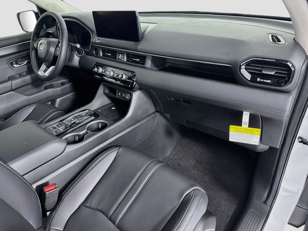 New 2026 Honda Pilot Touring image 17