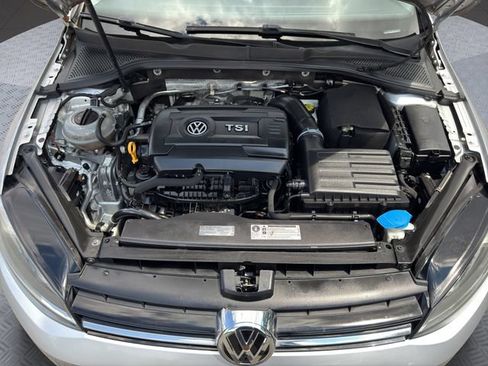 Used 2016 Volkswagen Golf SE w/ Lighting Package FWD image 26