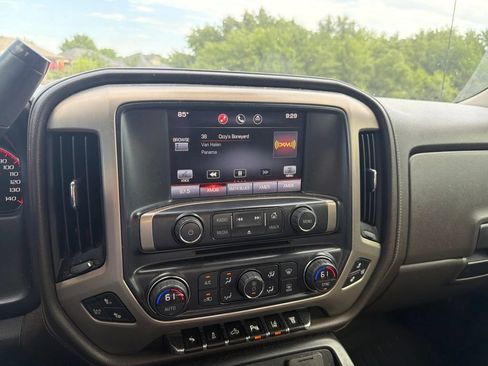 Used 2015 GMC Sierra 3500 Denali w/ Duramax Plus Package AWD/4WD image 17