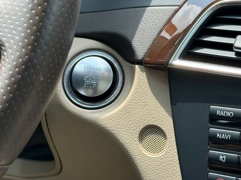 Used 2014 Mercedes-Benz C 250 Coupe image 20