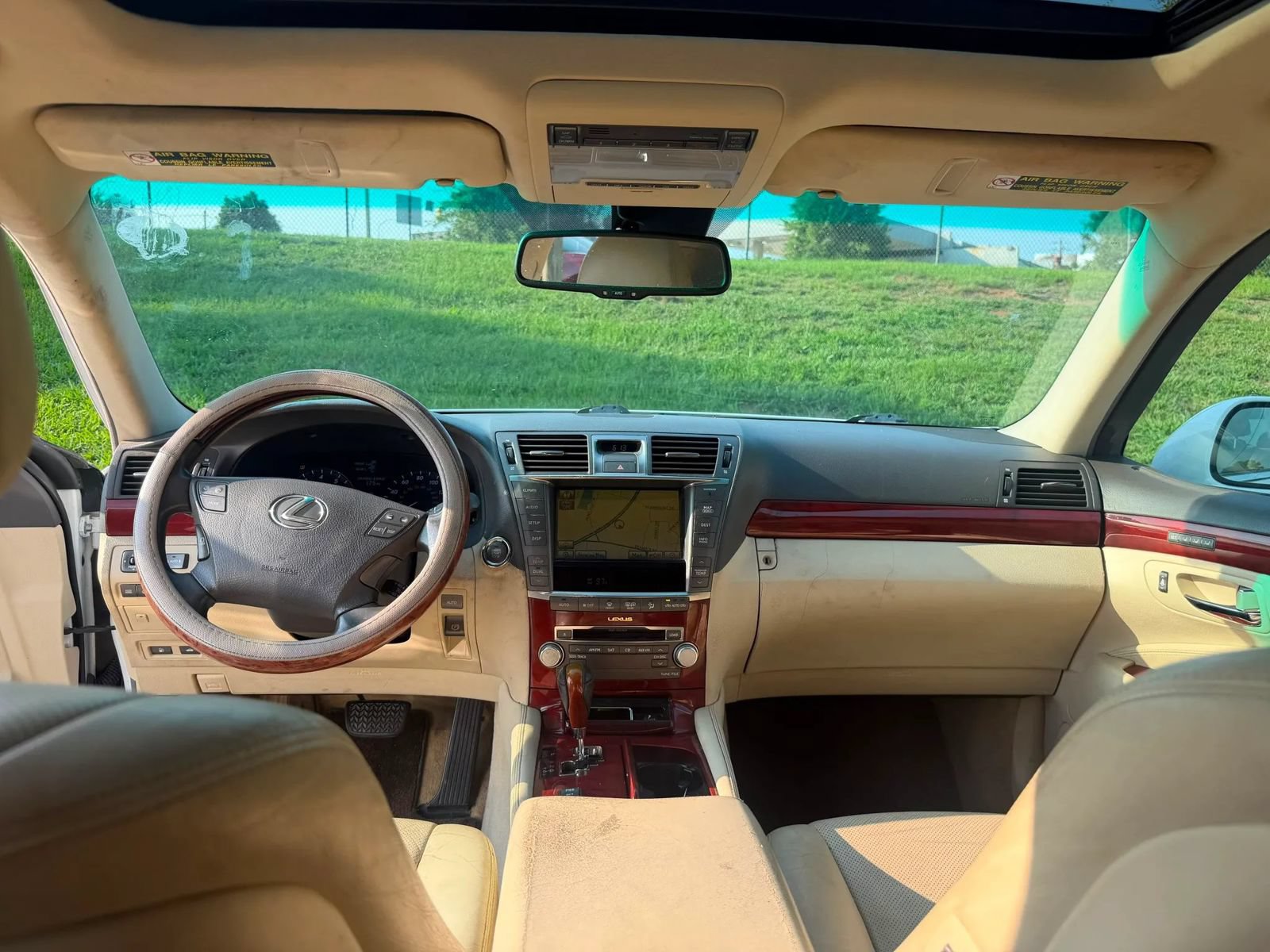 Used 2011 Lexus LS 460 w/ Comfort Pkg RWD image 17