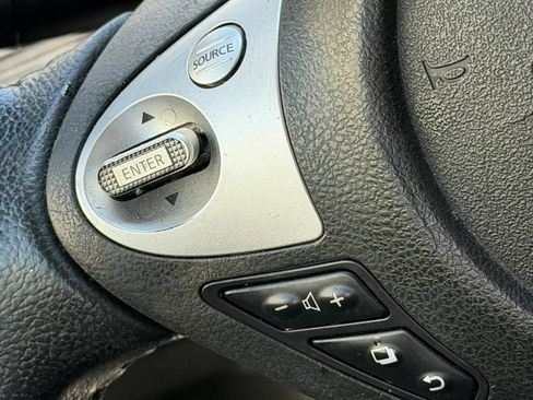 Used 2019 Nissan Sentra SV FWD image 17