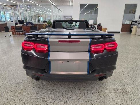 Used 2021 Chevrolet Camaro LT RWD image 12