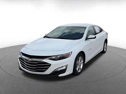 Used 2024 Chevrolet Malibu LT image 7