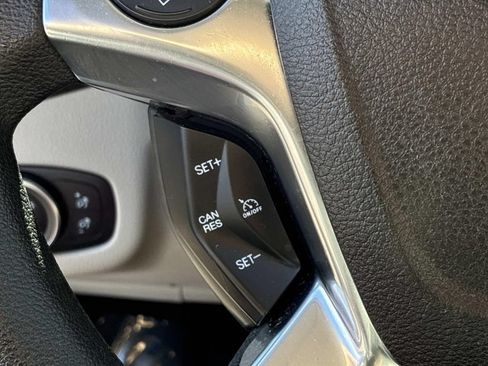 Used 2022 Ford Transit Connect XLT FWD image 31