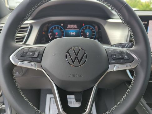 New 2026 Volkswagen Atlas Cross Sport SE FWD image 46