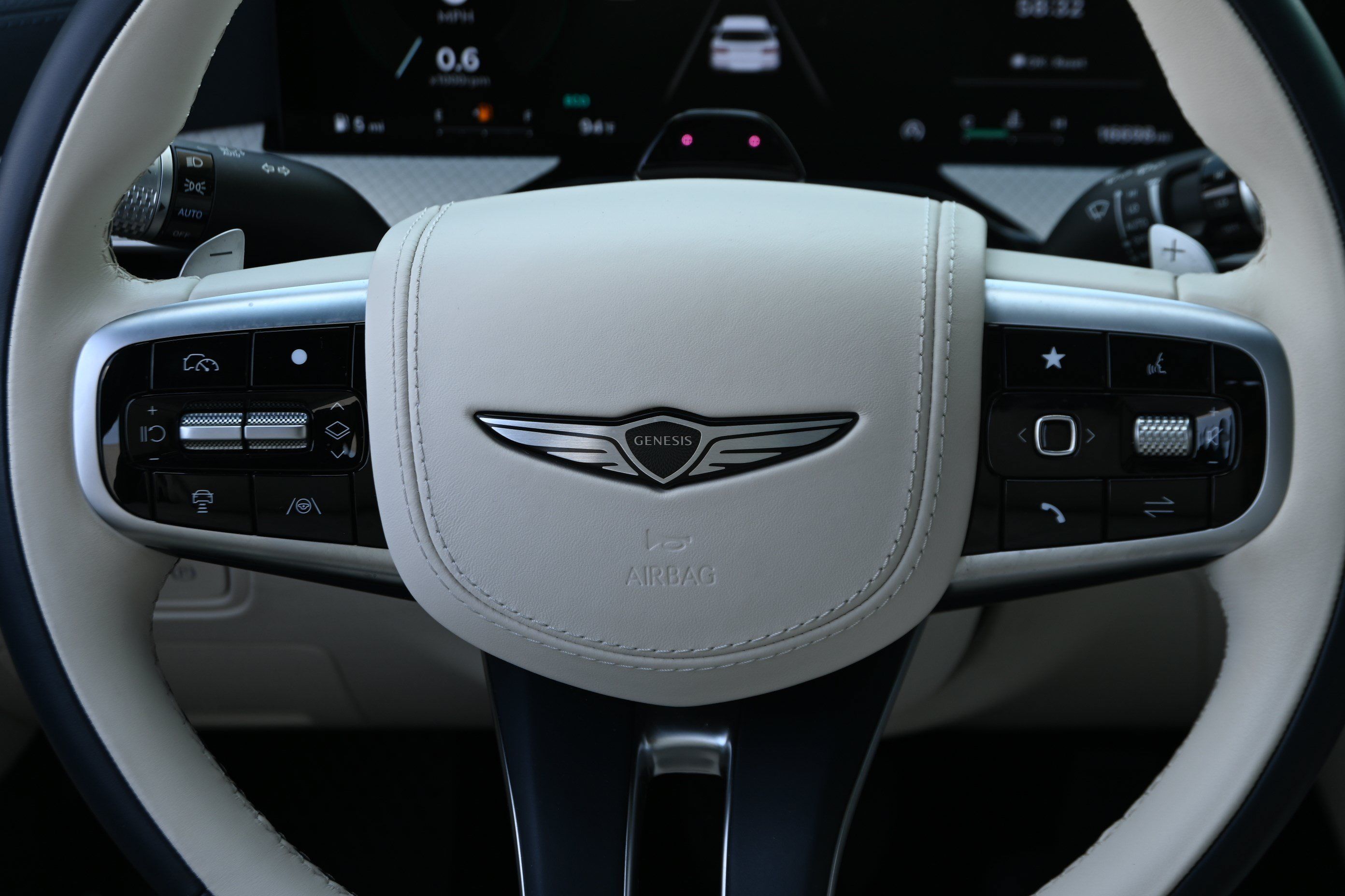 Used 2025 Genesis GV80 3.5T Prestige AWD/4WD image 33