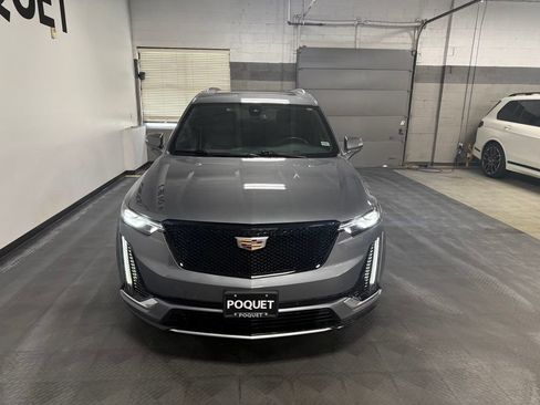 Used 2020 Cadillac XT6 Premium Luxury AWD/4WD image 3