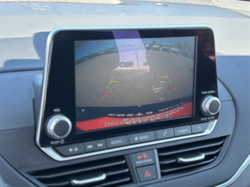 Used 2025 Nissan Altima 2.5 S image 19