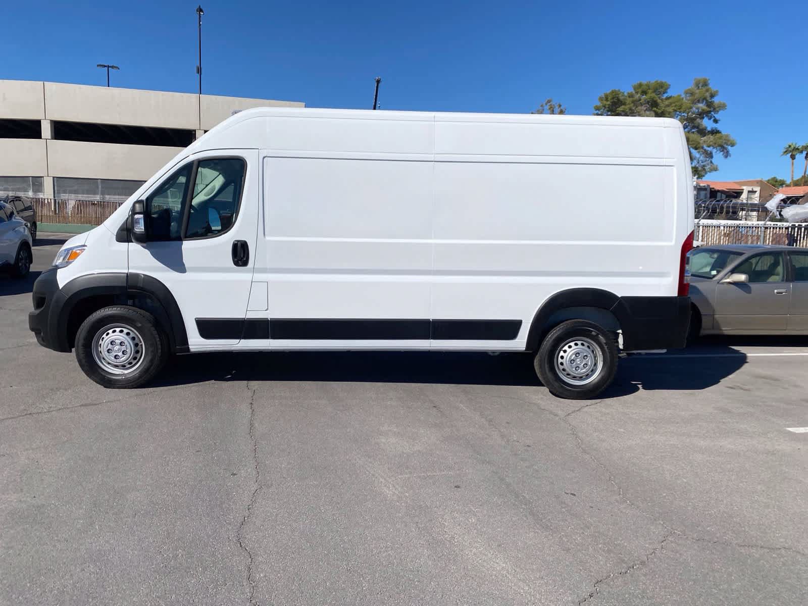Used 2025 RAM ProMaster 2500 FWD image 11