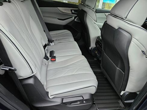 New 2026 Acura MDX SH-AWD w/ Advance Package image 13