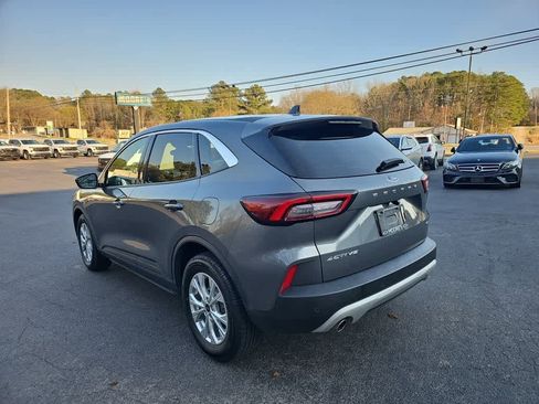 Used 2023 Ford Escape Active image 5