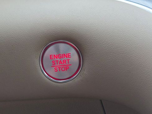 Used 2022 Acura TLX w/ Technology Package image 34