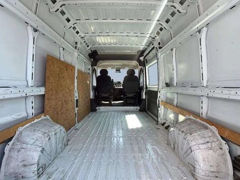Used 2017 RAM ProMaster 3500 w/ Mopar Trailer Tow Group FWD image 17