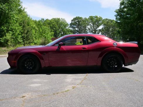 Used 2022 Dodge Challenger SRT Super Stock RWD image 35