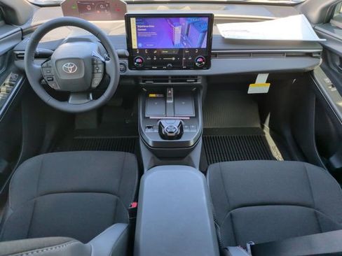 New 2026 Toyota C-HR AWD/4WD image 30