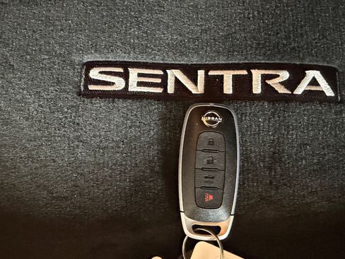 Used 2025 Nissan Sentra S w/ Lighting Package FWD image 29