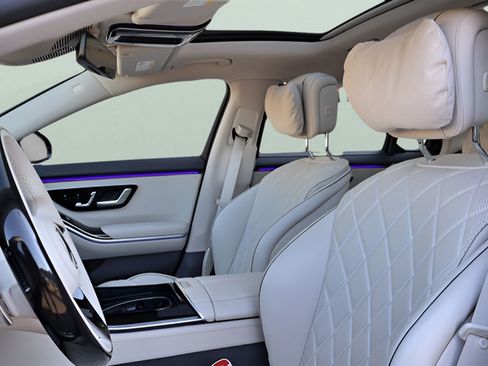 Used 2023 Mercedes-Benz S 580 4MATIC Sedan image 15