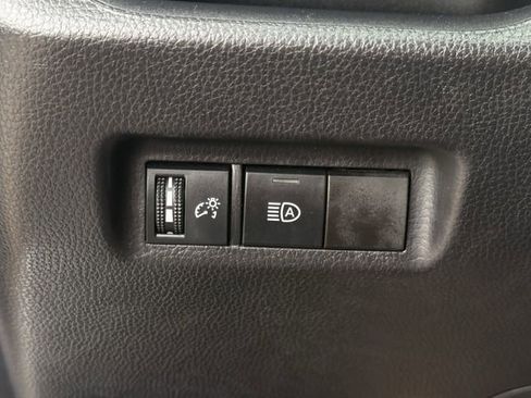 Used 2024 Toyota RAV4 LE AWD/4WD image 24