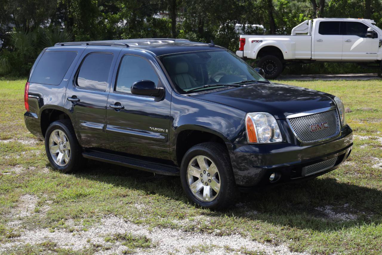 Used 2007 GMC Yukon SLT w/ SLT Preferred Equipment Group RWD image 15