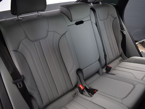 Certified 2024 Audi Q5 2.0T Premium Plus w/ Premium Plus Package image 12