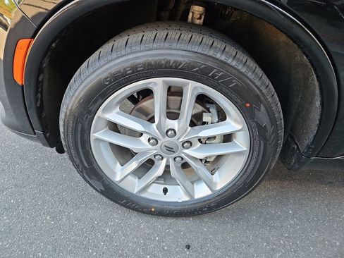 Used 2024 Dodge Durango GT image 39