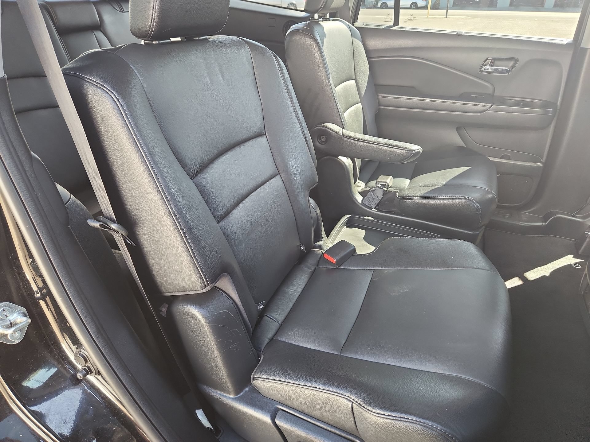 Used 2020 Honda Pilot Touring image 29