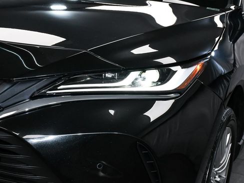 Used 2023 Toyota Venza Limited AWD/4WD image 71