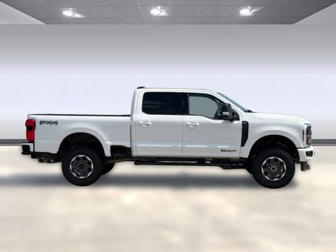 Used 2024 Ford F250 Lariat w/ Lariat Ultimate Package AWD/4WD image 8
