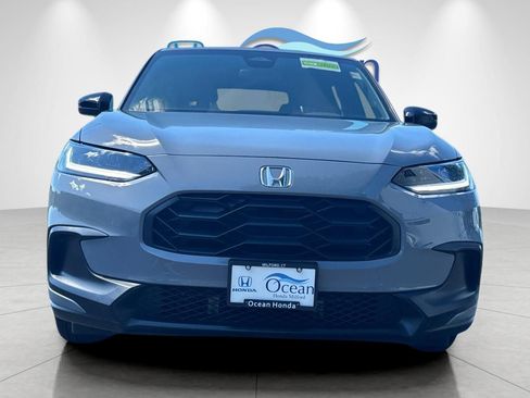 Used 2024 Honda HR-V Sport image 8