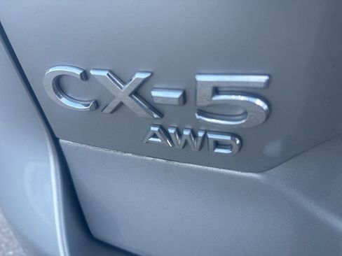 Used 2022 MAZDA CX-5 AWD 2.5 S w/ Premium Package image 6