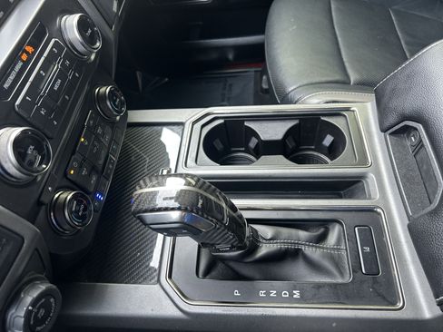 Used 2018 Ford F150 Raptor w/ Equipment Group 802A Luxury AWD/4WD image 25