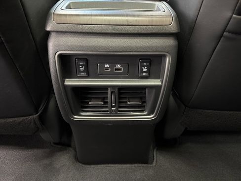 Used 2024 Nissan Murano Platinum w/ Cargo Package image 27