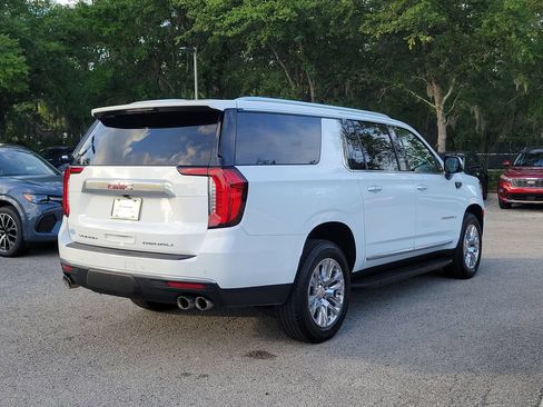 Used 2024 GMC Yukon XL Denali RWD image 4