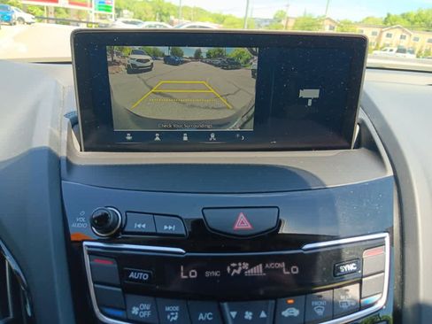 Used 2024 Acura RDX SH-AWD image 26