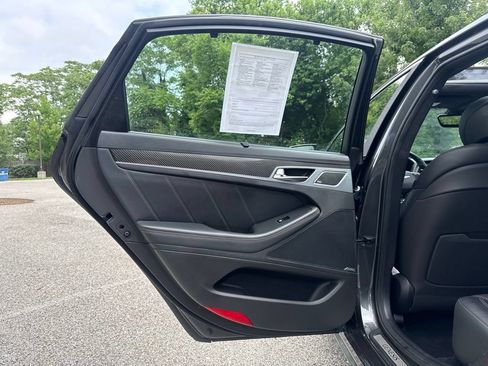 Used 2019 Genesis G80 3.3T Sport RWD image 25