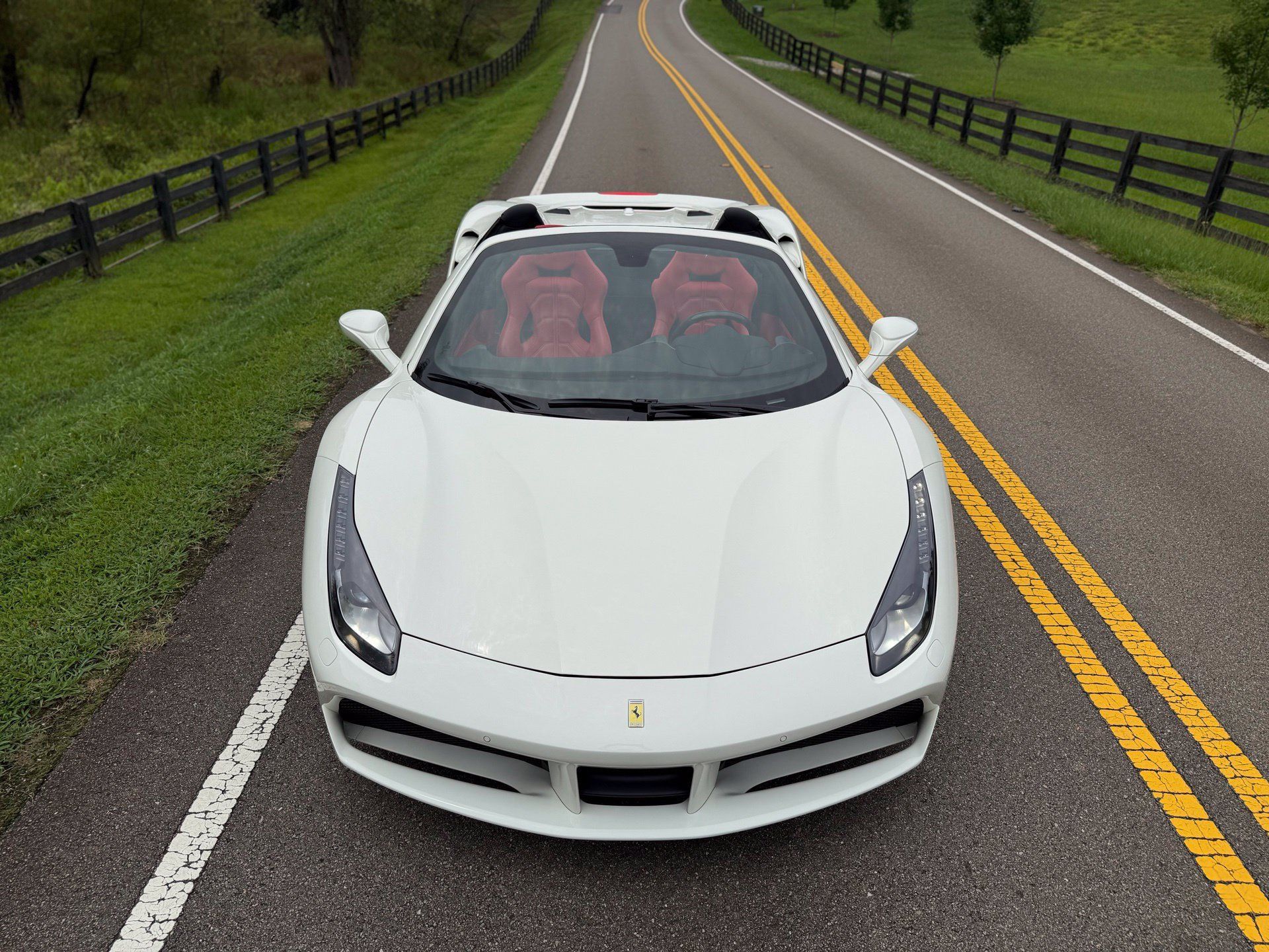 Used 2018 Ferrari 488 Spider RWD image 7