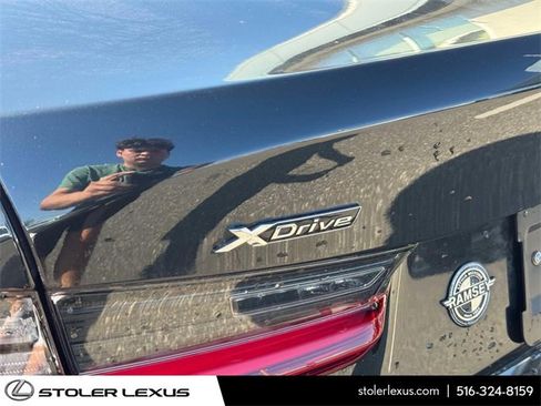 Used 2023 BMW 330e xDrive w/ Convenience Package image 12