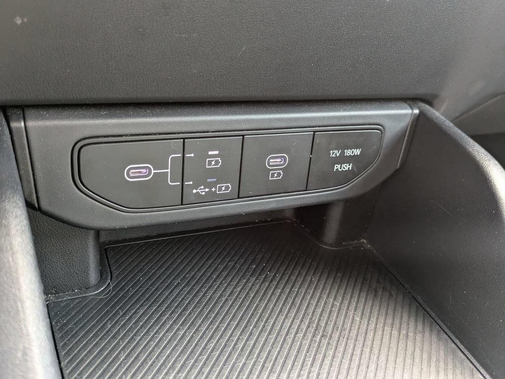Used 2025 Kia K4 FWD image 10