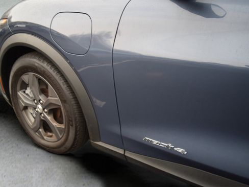 Certified 2021 Ford Mustang Mach-E Select w/ Comfort/Technology Package image 8