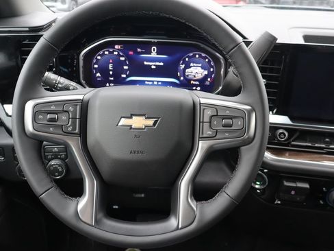 New 2026 Chevrolet Silverado 1500 LT AWD/4WD image 7