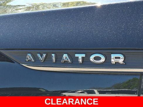 Used 2025 Lincoln Aviator AWD image 30