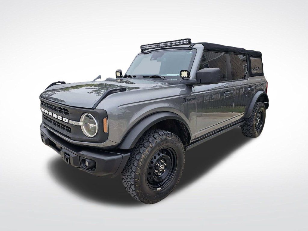 Used 2022 Ford Bronco Black Diamond AWD/4WD image 9