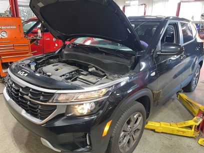 Used 2024 Kia Seltos LX