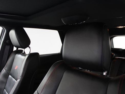 Used 2023 Dodge Durango GT RWD image 5